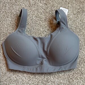 NWT Lulu lemon Women's Gray Run Times Bra